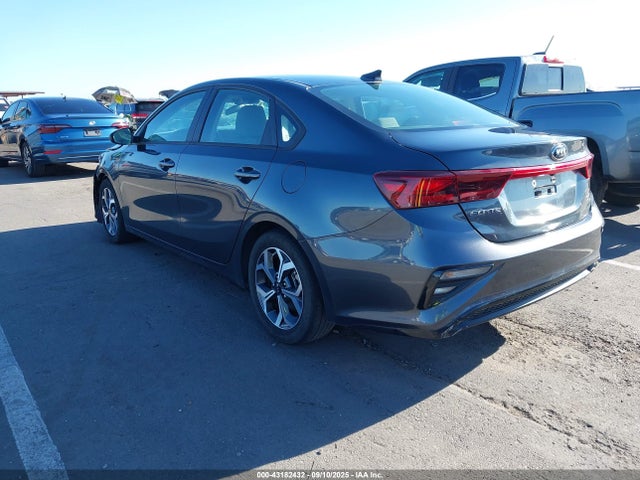 KIA mpi nu 2021 3KPF24AD6ME401272 Image 3