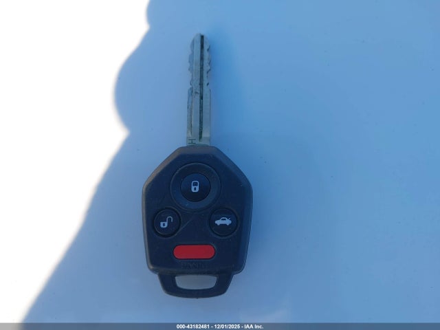 43182481 :رقم المزاد ، 4S4BTAAC7M3136608 vin ، 2021 Subaru Outback مزاد بيع