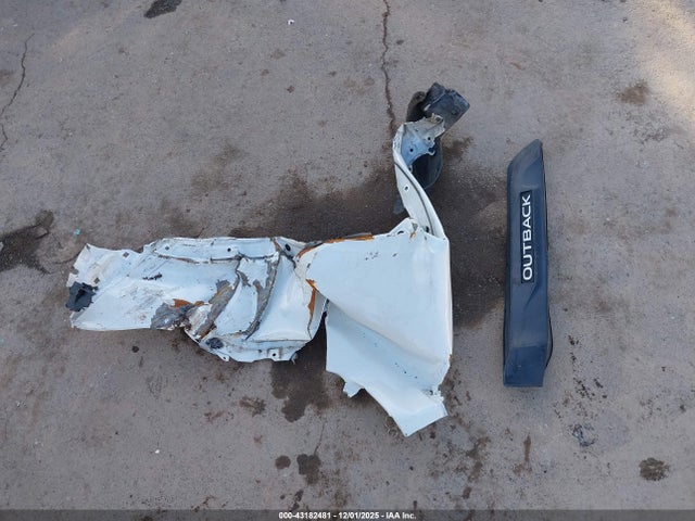 43182481 :رقم المزاد ، 4S4BTAAC7M3136608 vin ، 2021 Subaru Outback مزاد بيع