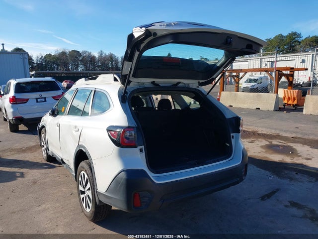 43182481 :رقم المزاد ، 4S4BTAAC7M3136608 vin ، 2021 Subaru Outback مزاد بيع