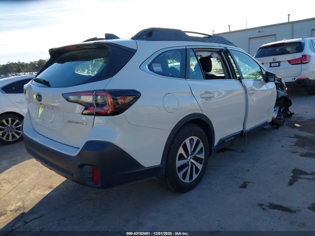 43182481 :رقم المزاد ، 4S4BTAAC7M3136608 vin ، 2021 Subaru Outback مزاد بيع