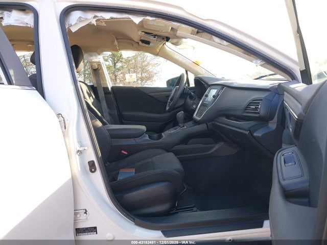 43182481 :رقم المزاد ، 4S4BTAAC7M3136608 vin ، 2021 Subaru Outback مزاد بيع