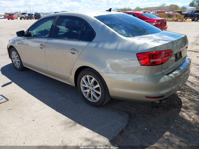 3VWD17AJXFM415599 Volkswagen 1.8t