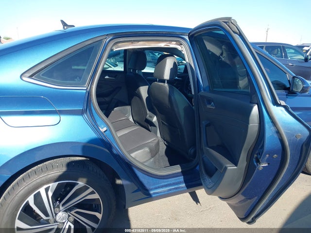 3VWE57BU0MM098754 Volkswagen tsi