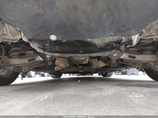 2019 JAGUAR XE SAJAR4FX6KCP49586 Photo 5