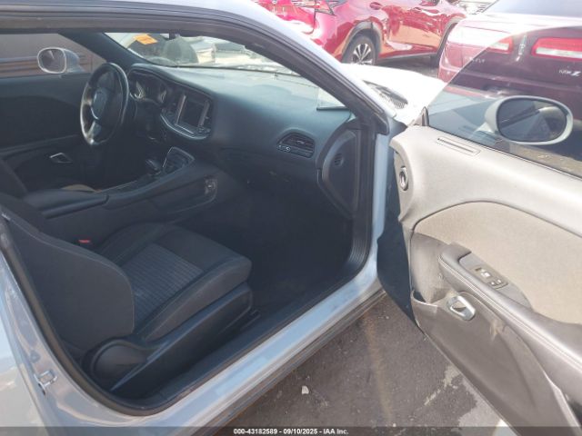 2022 DODGE CHALLENGER 2C3CDZAG8NH137597 Photo 4