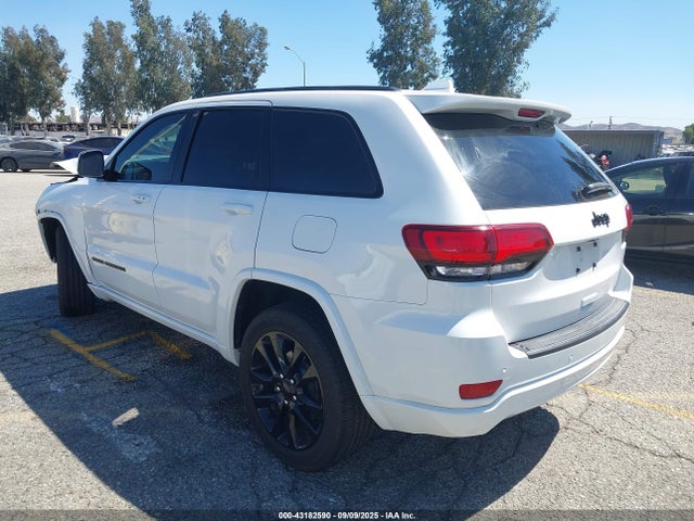 1C4RJEAG9JC493867 Jeep 2018