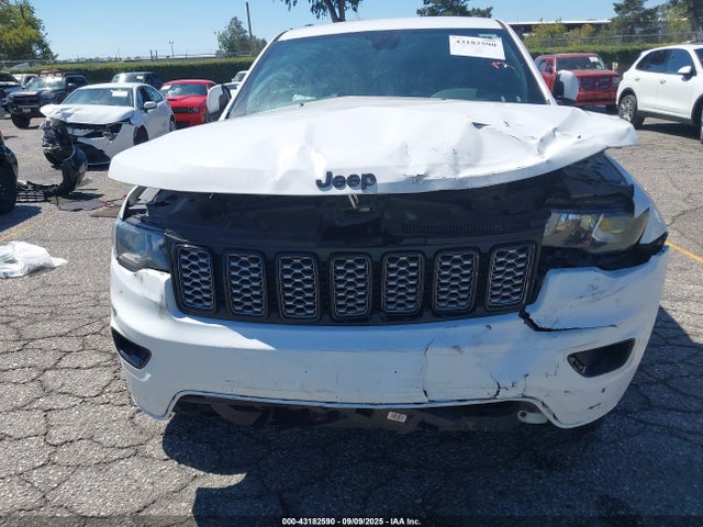 1C4RJEAG9JC493867 Jeep 2018