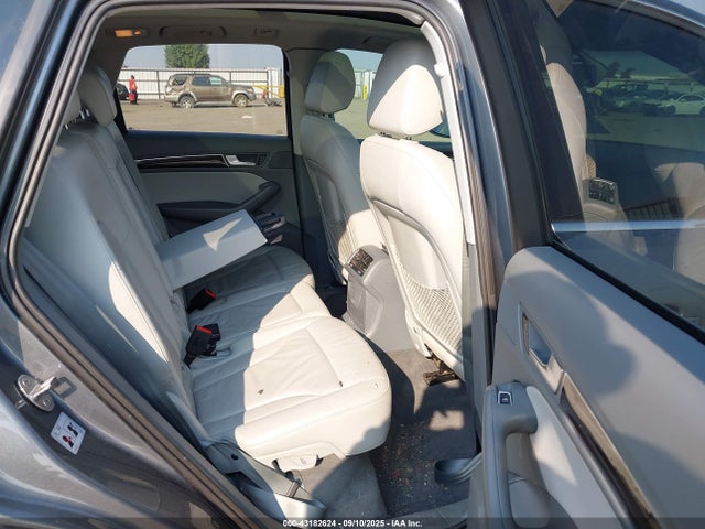 WA1CMAFP6EA101230 Audi Q5