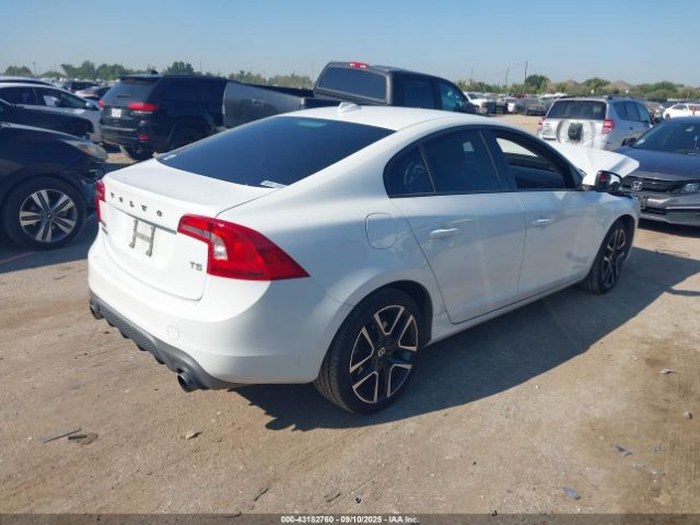 2018 VOLVO S60 YV126MFL6J2456360 Photo 3