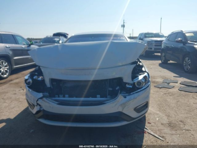 2018 VOLVO S60 YV126MFL6J2456360 Photo 5