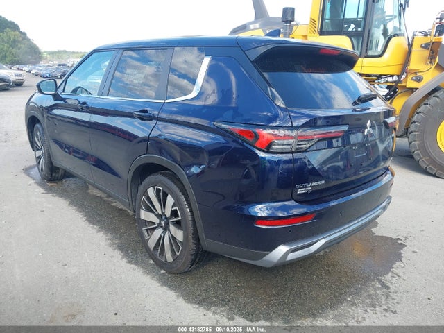 2025 MITSUBISHI OUTLANDER JA4J3VA87SZ015679 Photo 2
