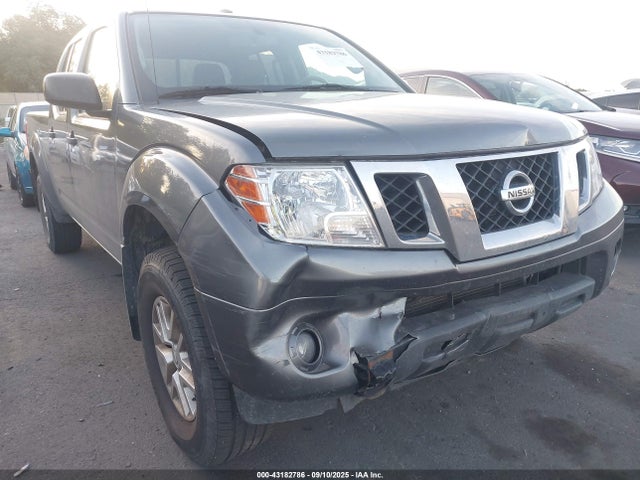 1N6AD0FV0GN760547 Nissan 2016
