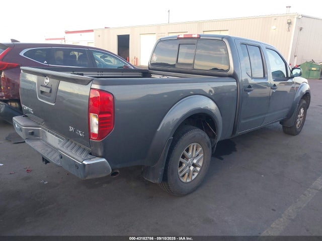 1N6AD0FV0GN760547 Nissan 2016