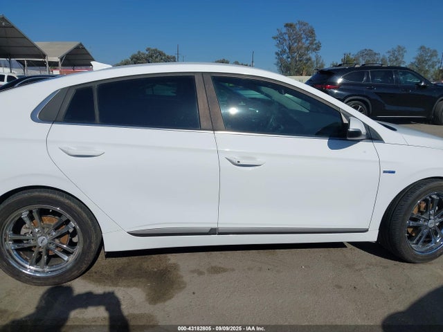 Hyundai Ioniq 2019 KMHC75LCXKU105955 Image 26