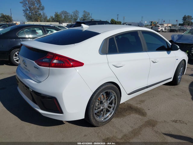 Hyundai Ioniq 2019 KMHC75LCXKU105955 Image 17