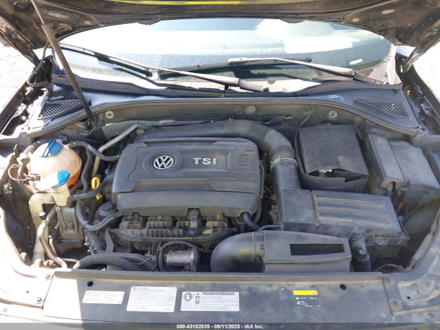 1VWAT7A34GC051844 Volkswagen 1.8t