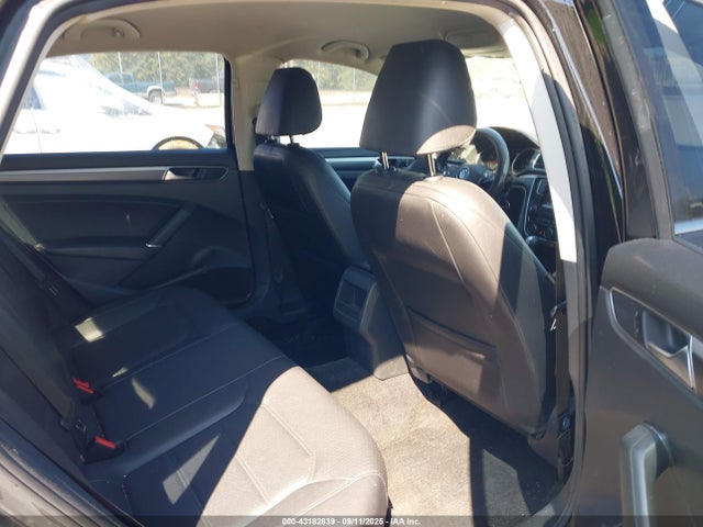 1VWAT7A34GC051844 Volkswagen 1.8t