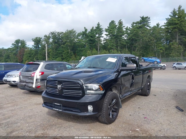 2015 RAM 1500 1C6RR7UT5FS783816 Photo 1