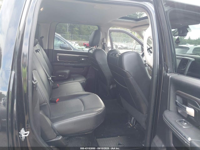 2015 RAM 1500 1C6RR7UT5FS783816 Photo 7