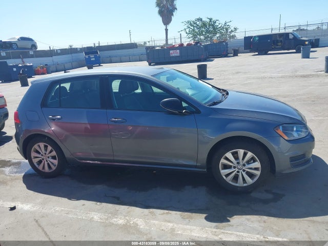 Volkswagen 2015 2015 3VW2A7AU1FM047377 Image 13