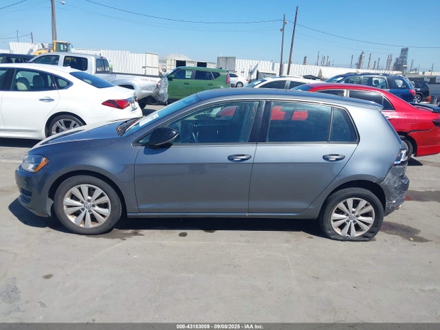 Volkswagen 2015 2015 3VW2A7AU1FM047377 Image 14