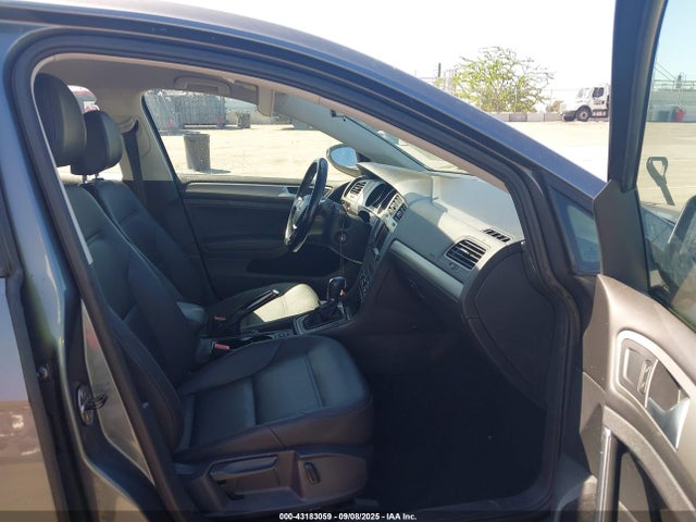 Volkswagen 2015 2015 3VW2A7AU1FM047377 Image 5