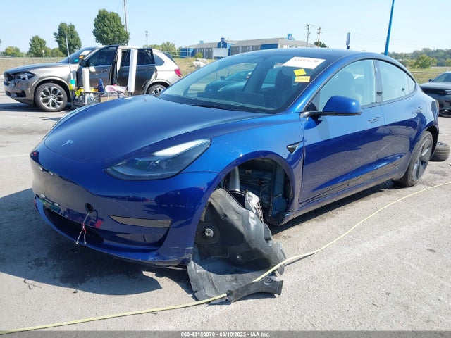 2023 TESLA MODEL 3 5YJ3E1EA5PF659323 Photo 1