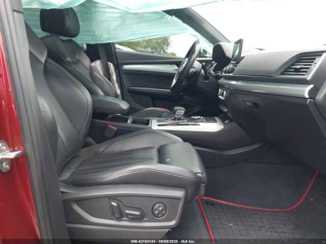 2018 AUDI SQ5 WA1A4BFY1J2031985 Photo 4