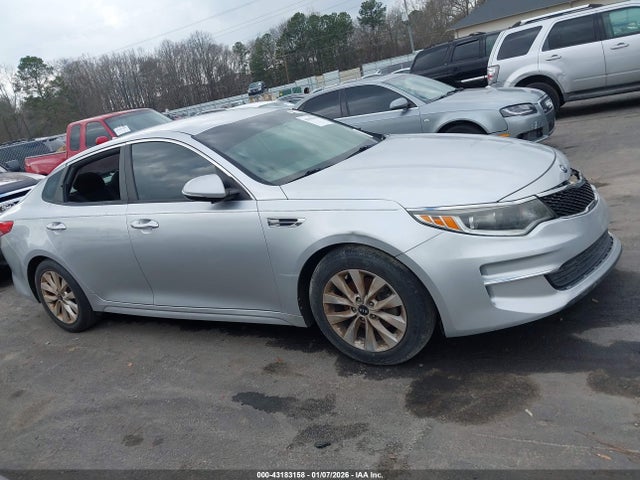 Продаж на аукціоні авто 2018 Kia Optima Lx, vin: 5XXGT4L30JG253192, номер лоту: 43183158