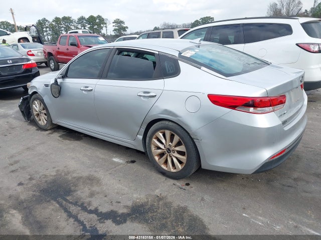 Продаж на аукціоні авто 2018 Kia Optima Lx, vin: 5XXGT4L30JG253192, номер лоту: 43183158