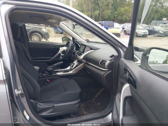 2020 MITSUBISHI ECLIPSE CROSS JA4AT3AA4LZ036112 Photo 4