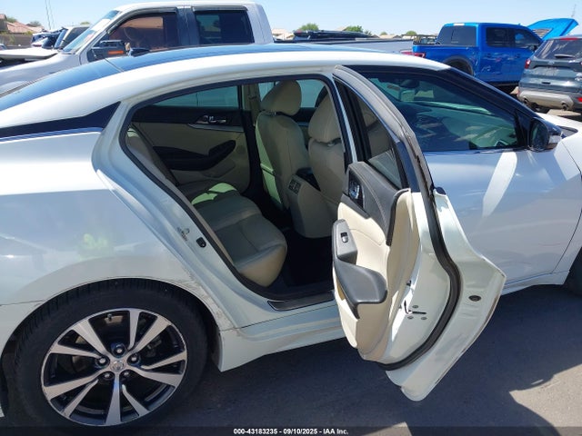 Nissan Maxima 2016 1N4AA6AP7GC441560 Image 8