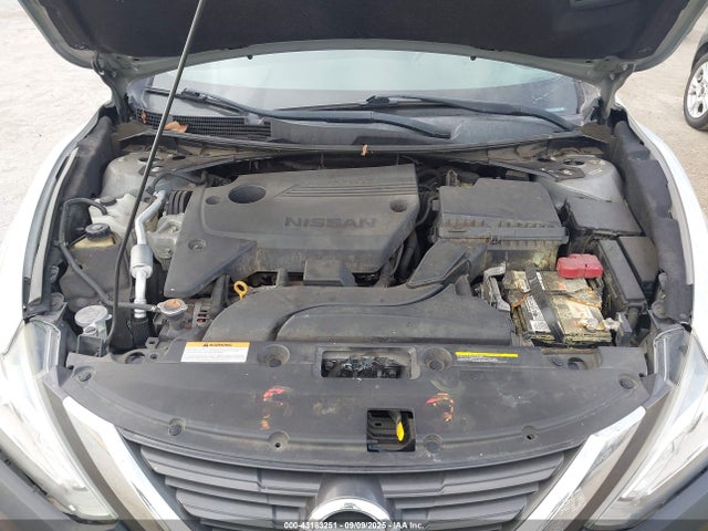 1N4AL3AP5HN305748 Nissan Altima 2.5/2.5 S/2.5 Sl/2.5 Sr/2.5 Sv