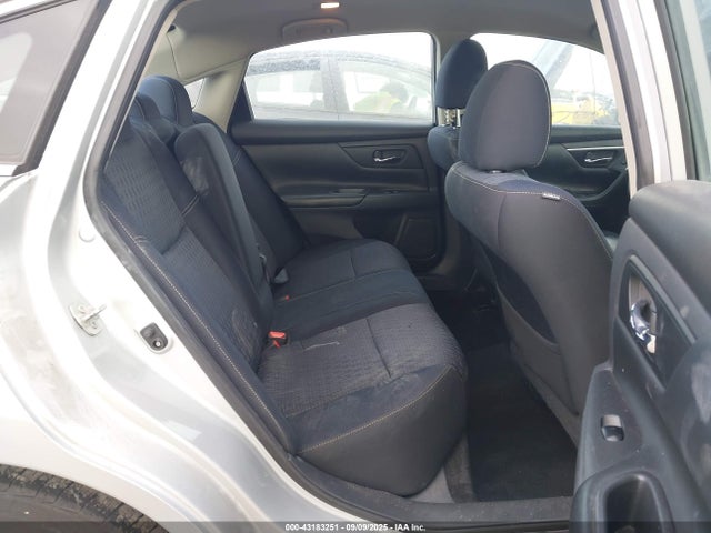 1N4AL3AP5HN305748 Nissan Altima 2.5/2.5 S/2.5 Sl/2.5 Sr/2.5 Sv