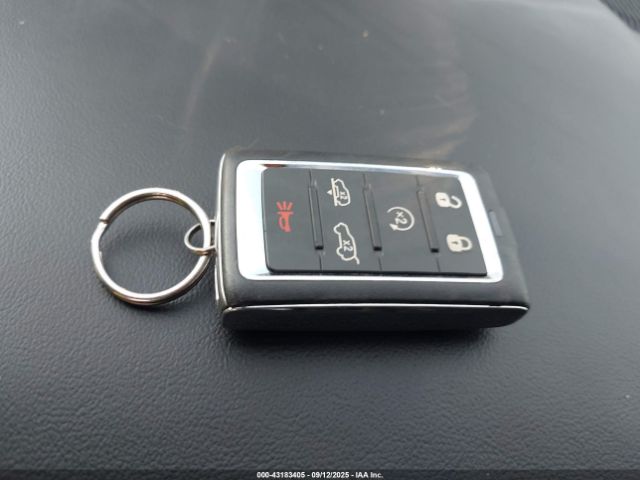 2022 JEEP WAGONEER 1C4SJVDT7NS104150 Photo 10