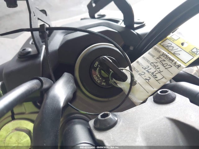 Yamaha FZ07 2016 JYARM06E7GA010958 Image 11