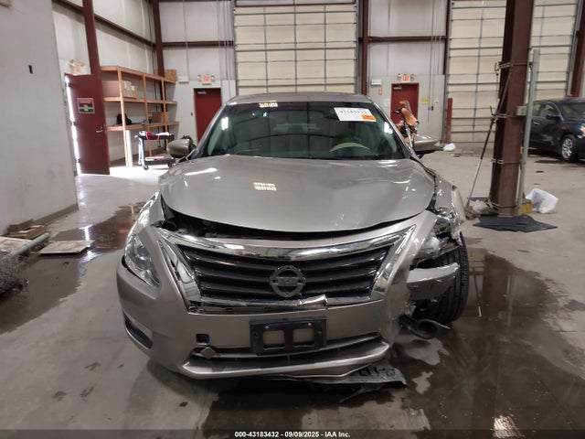 1N4AL3APXFC588219 Nissan 2015