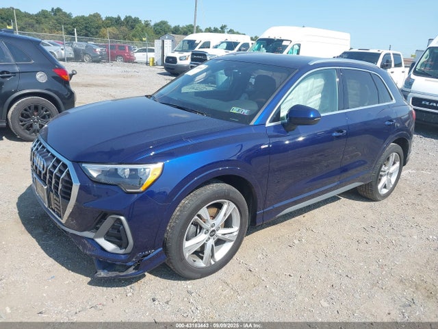 2022 AUDI Q3 WA1DECF35N1043394 Photo 1