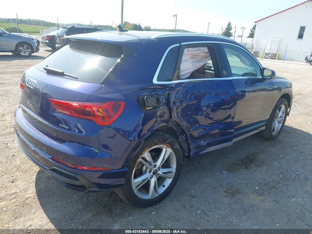2022 AUDI Q3 WA1DECF35N1043394 Photo 3