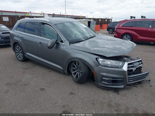 2017 AUDI Q7 WA1LAAF71HD024777 Photo 0