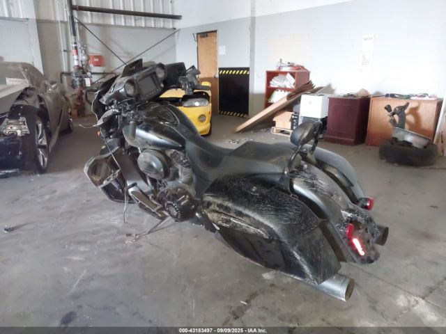 2021 INDIAN MOTORCYCLE CO. CHIEFTAIN 56KTCDBB8M3394128 Photo 2