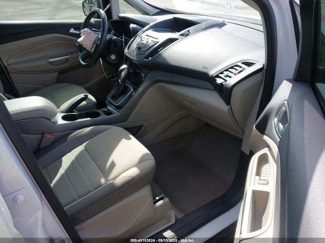 1FADP5AU1GL116818 Ford 2016