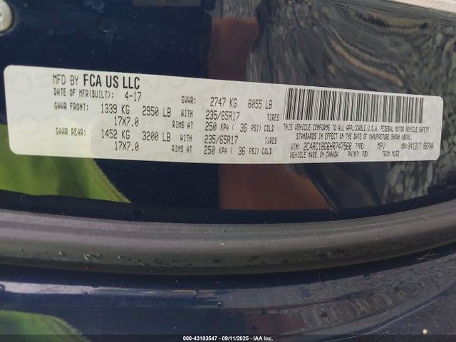Chrysler 2017 2017 2C4RC1BG6HR747568 Image 9