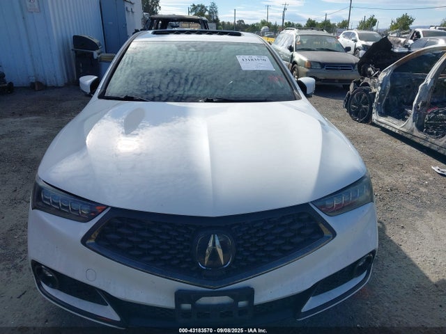 Acura j35y6 2018 19UUB2F60JA009460 Image 12