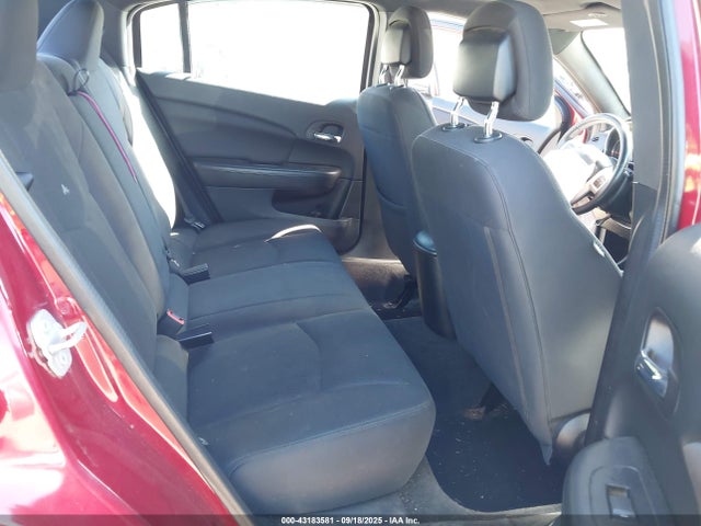 Chrysler 200 2014 1C3CCBBG7EN117020 Image 8