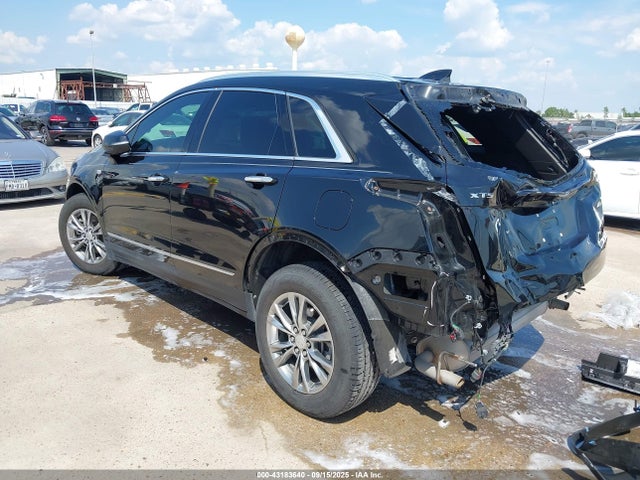 2020 CADILLAC XT5 1GYKNCRS3LZ227497 Photo 2