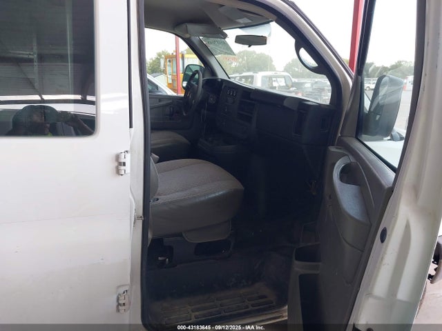 GMC l20 - flex fuel(gas/ethanol), iron 2014 1GTW7FCA8E1913183 Image 5
