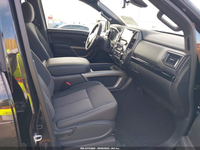 Nissan Titan 2024 1N6AA1EF5RN108115 Image 5