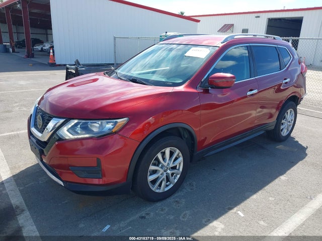 5N1AT2MV3JC768256 Nissan Rogue